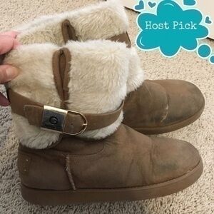 Women’s G by Guess winter boots